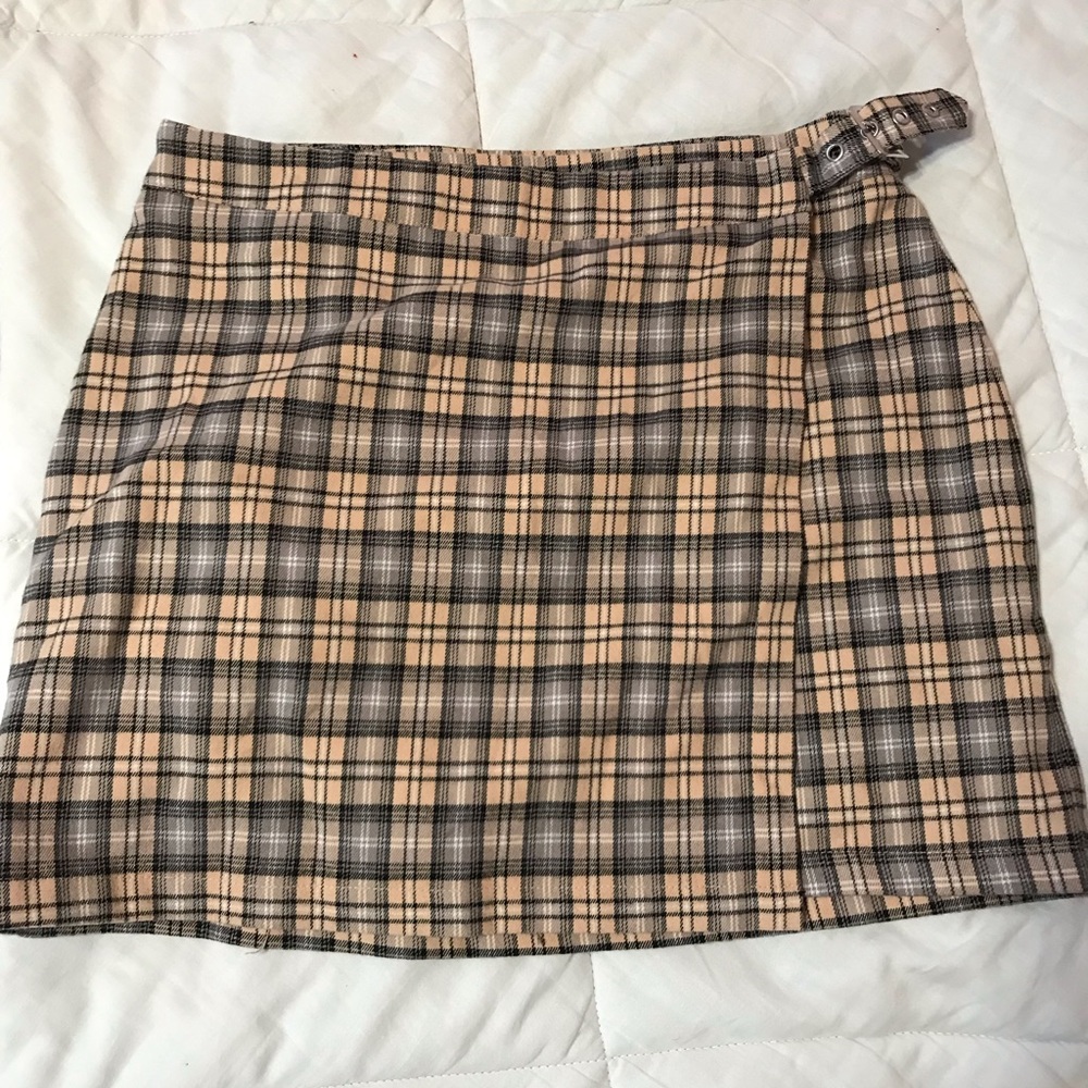 Plaid skirt